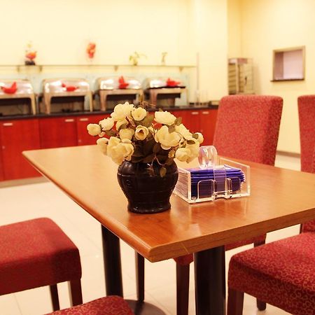 Hanting Express Qingdao South Chongqing Road 외부 사진