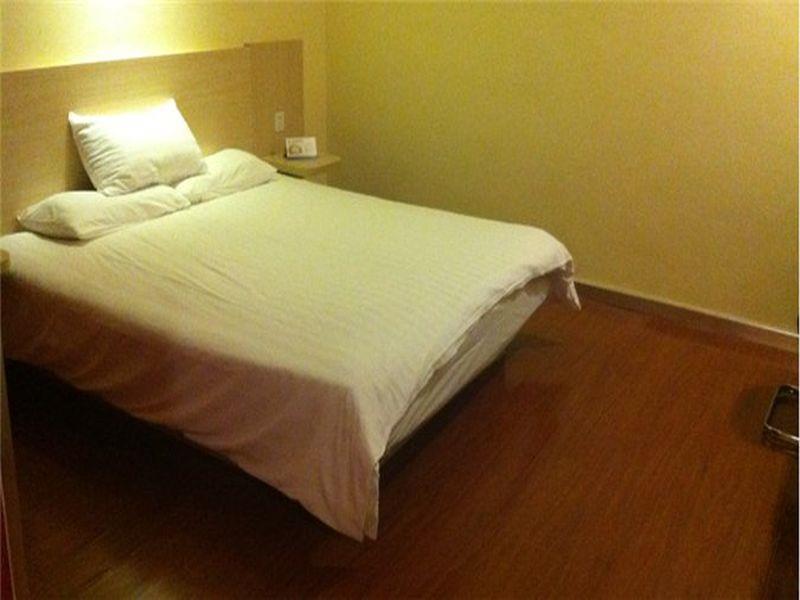 Hanting Express Qingdao South Chongqing Road 외부 사진
